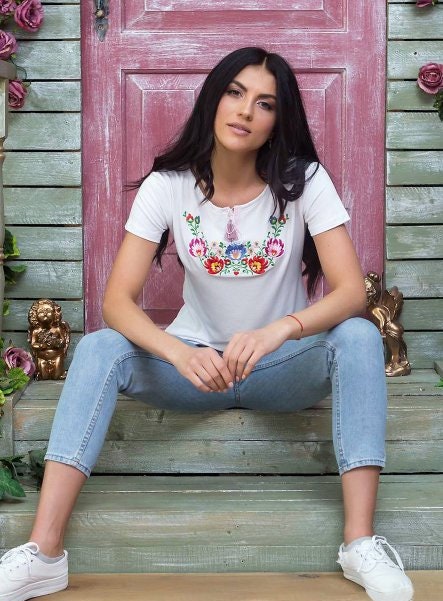 Leona Beige Blouse — view 3