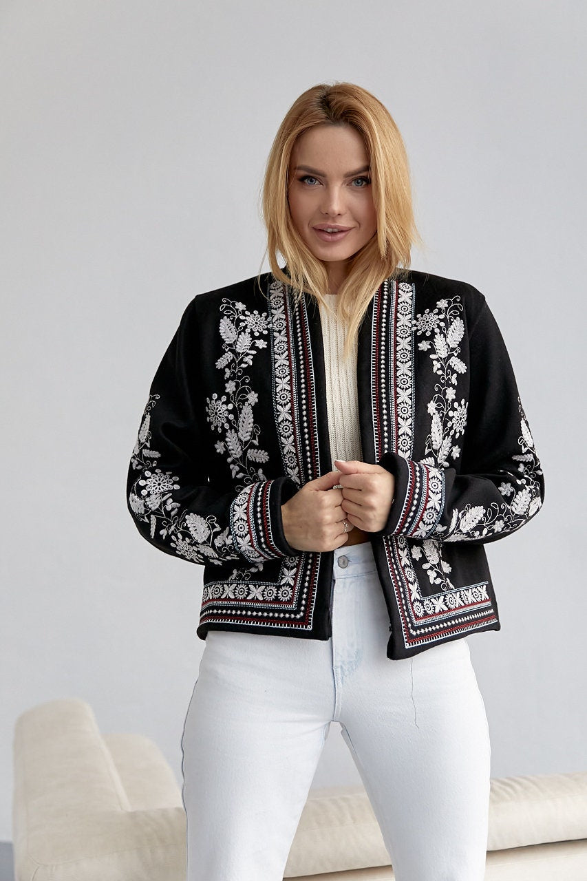 Juno Black Jacket — view 2
