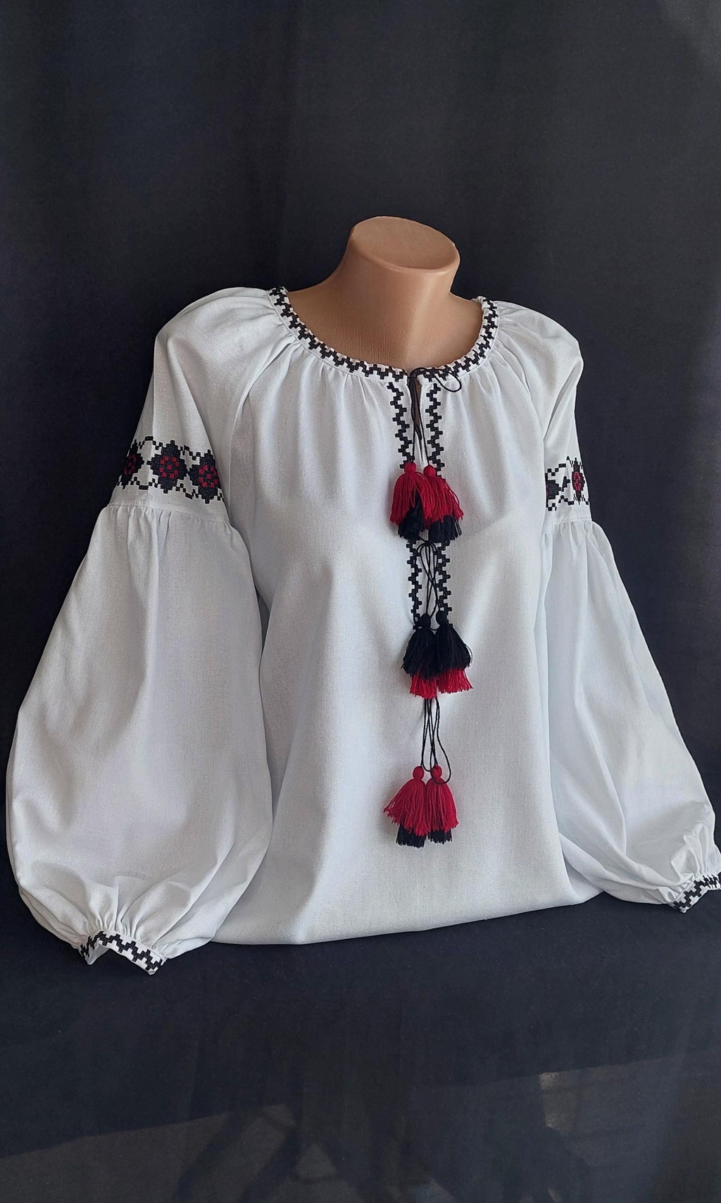 Halle Beige Linen Blouse — Hippie Chick