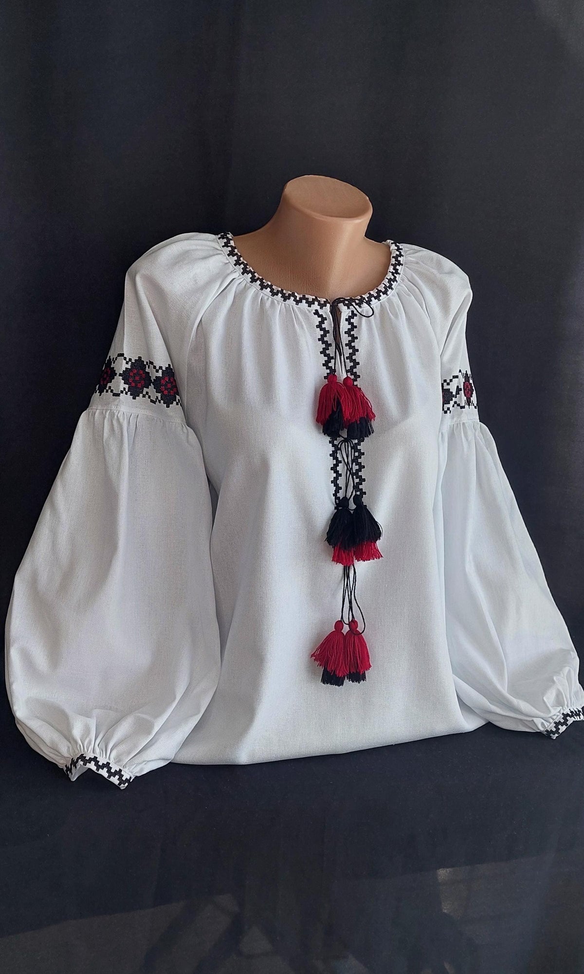 Halle Beige Linen Blouse — Hippie Chick